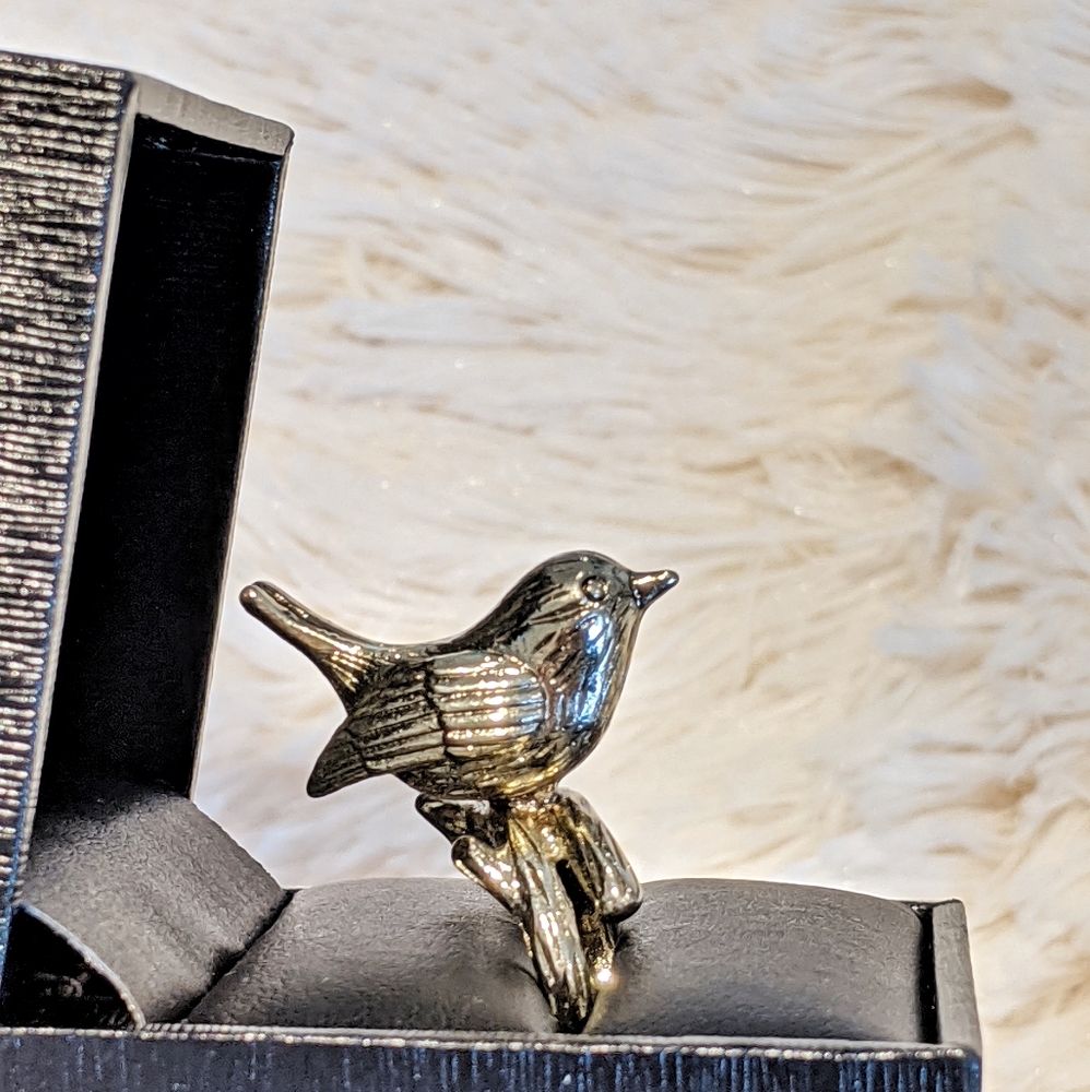 Super Cute Bird Ring View 2